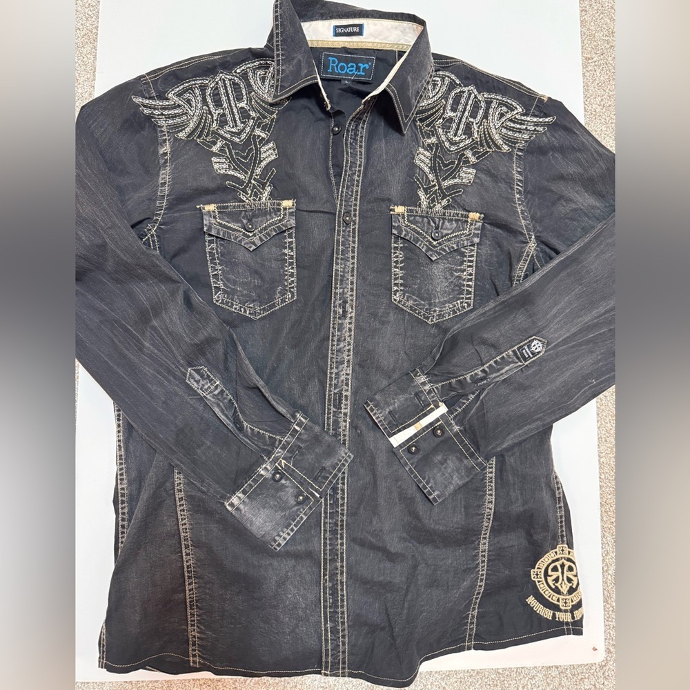 Roar Charcoal Embroidered Denim Western Shirt L